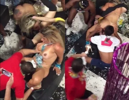 Orgia em uma festa de Carnaval