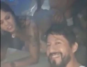 Shayenne suruba amador no baile com amigos sexo maluco