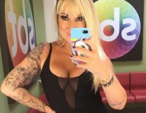Vivi Fernandez 43 anos e continua muito gostosa
