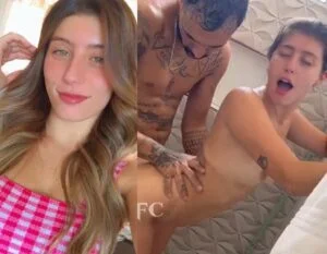 Giovanna Griggio transando no banheiro